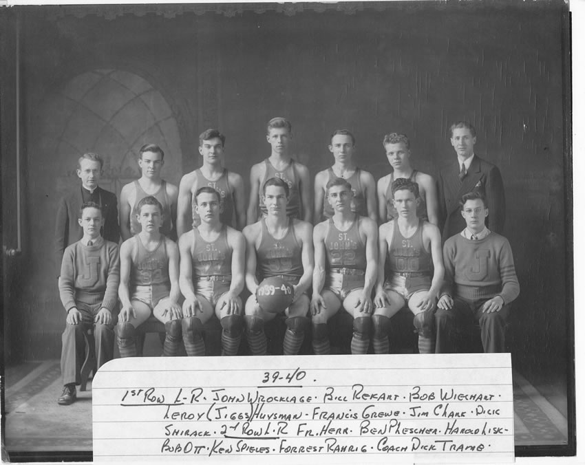 1939-40 Delphos St. John's Boys Basketball Team Picture