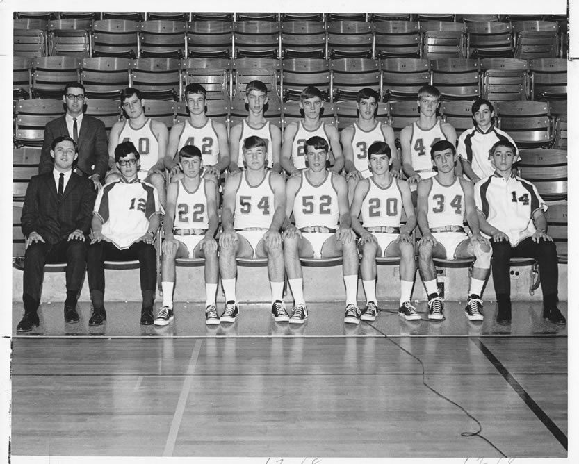 1967-68 Delphos St. John's Boys Basketball Team Picture