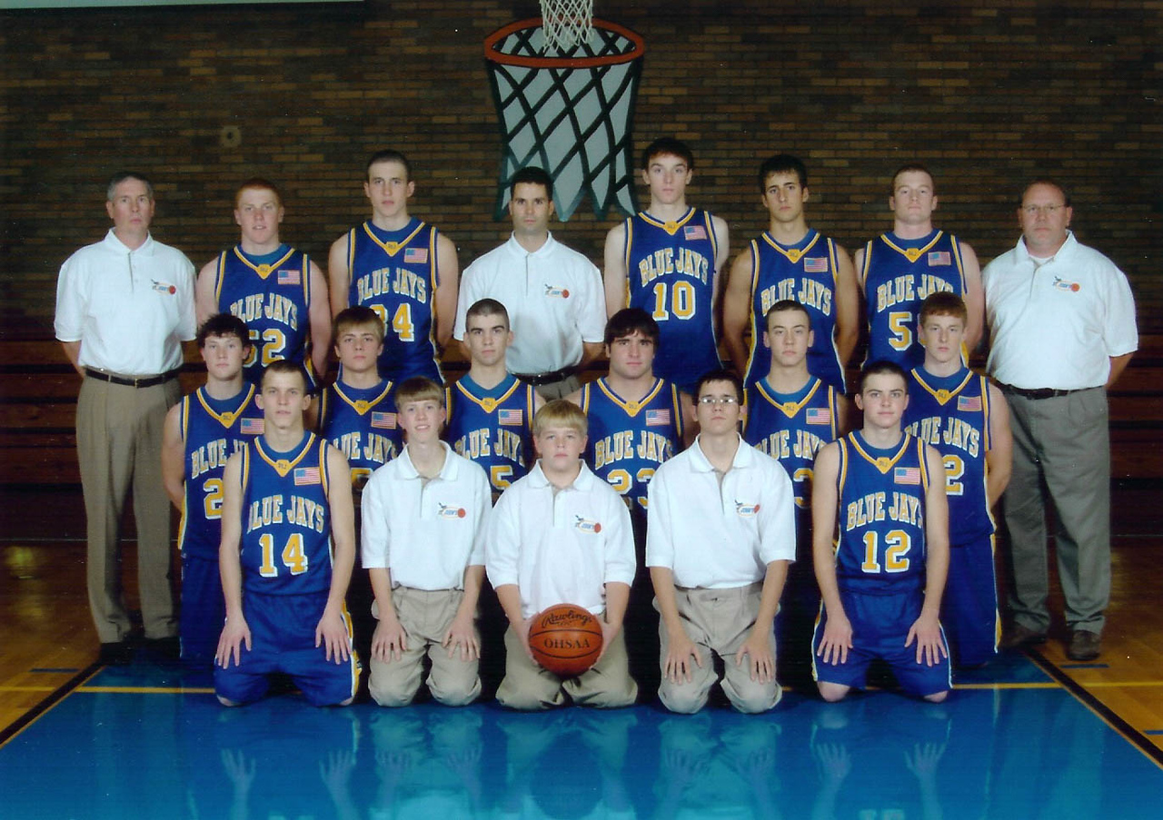 2004-05 Delphos St. John's Boys Basketball Team Picture